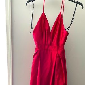 Red long cocktail dress. Size L 8-10. New